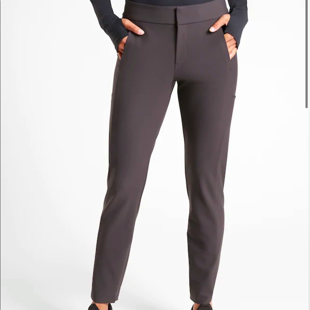 Athleta Stellar Trouser in Shale